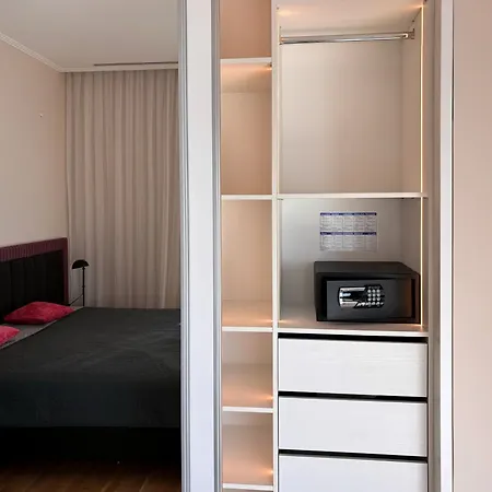 Continuum Apartment Ulcinj Exterior photo